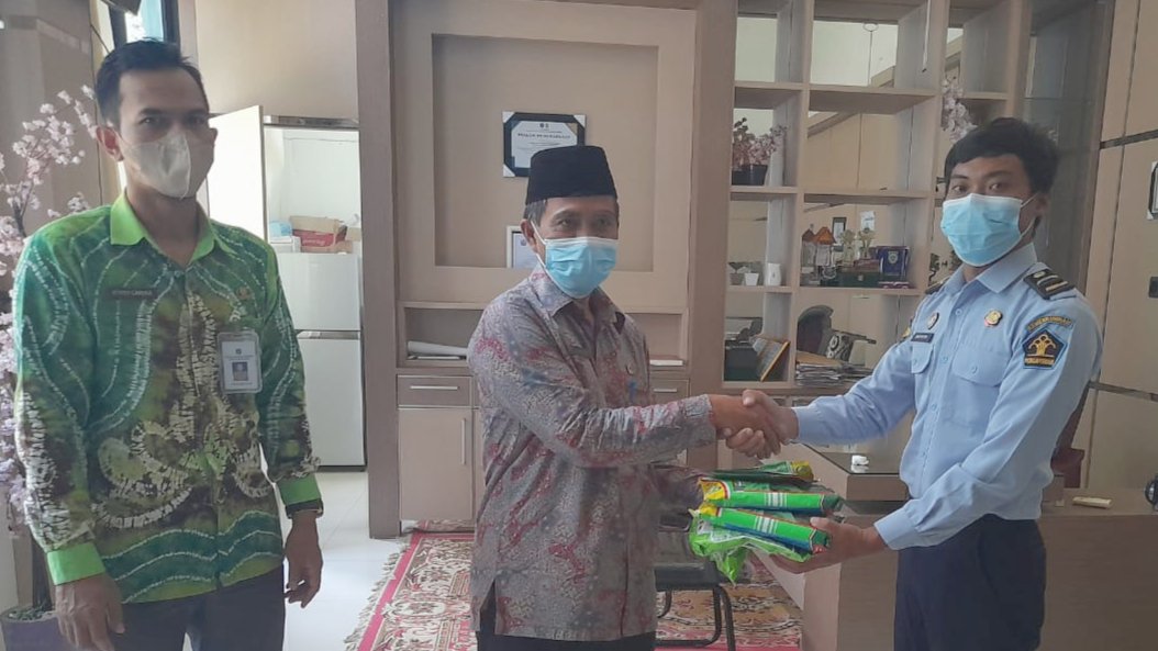 Lapas Batulicin Terima Hibah Bibit Sayuran dan Buah Dari Pemkab Tanbu