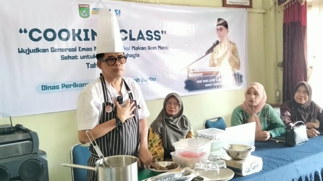 Tanah-Bumbu-Dorong-Diversifikasi-Produk-Ikan-Lewat-Cooking-Class-3